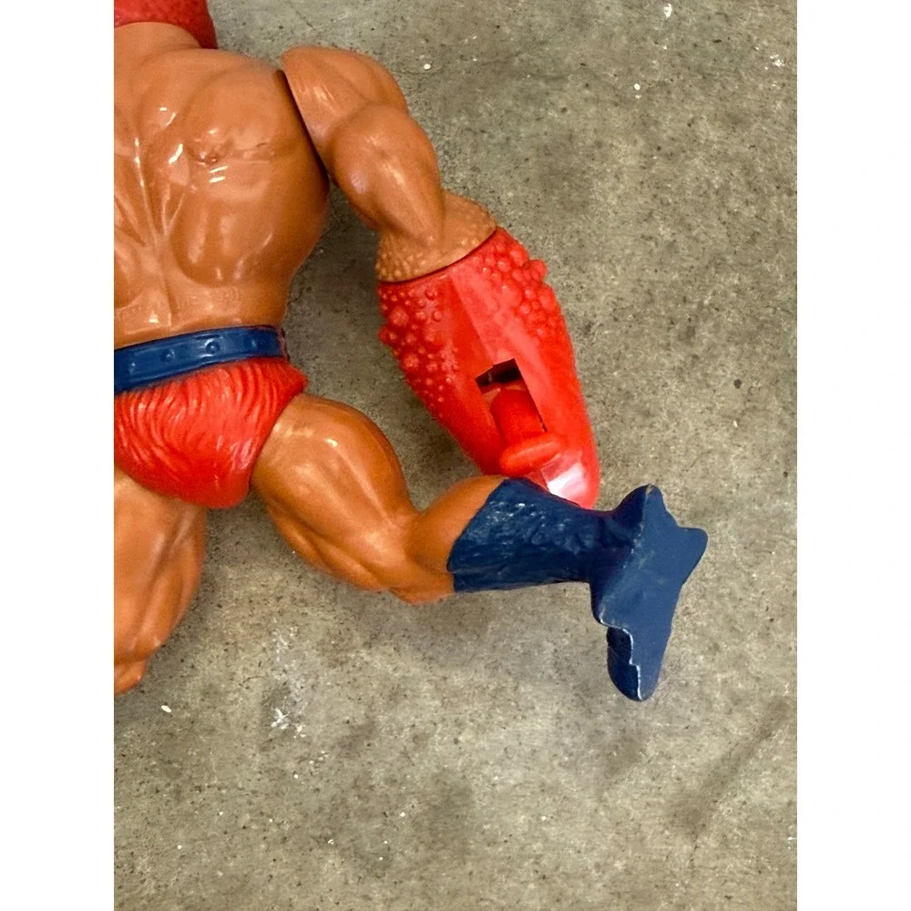 Mattel Masters of the Universe Clawful Action Figure Vintage 1981 MOTU Red Blue